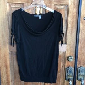 Apt9 women’s shirt